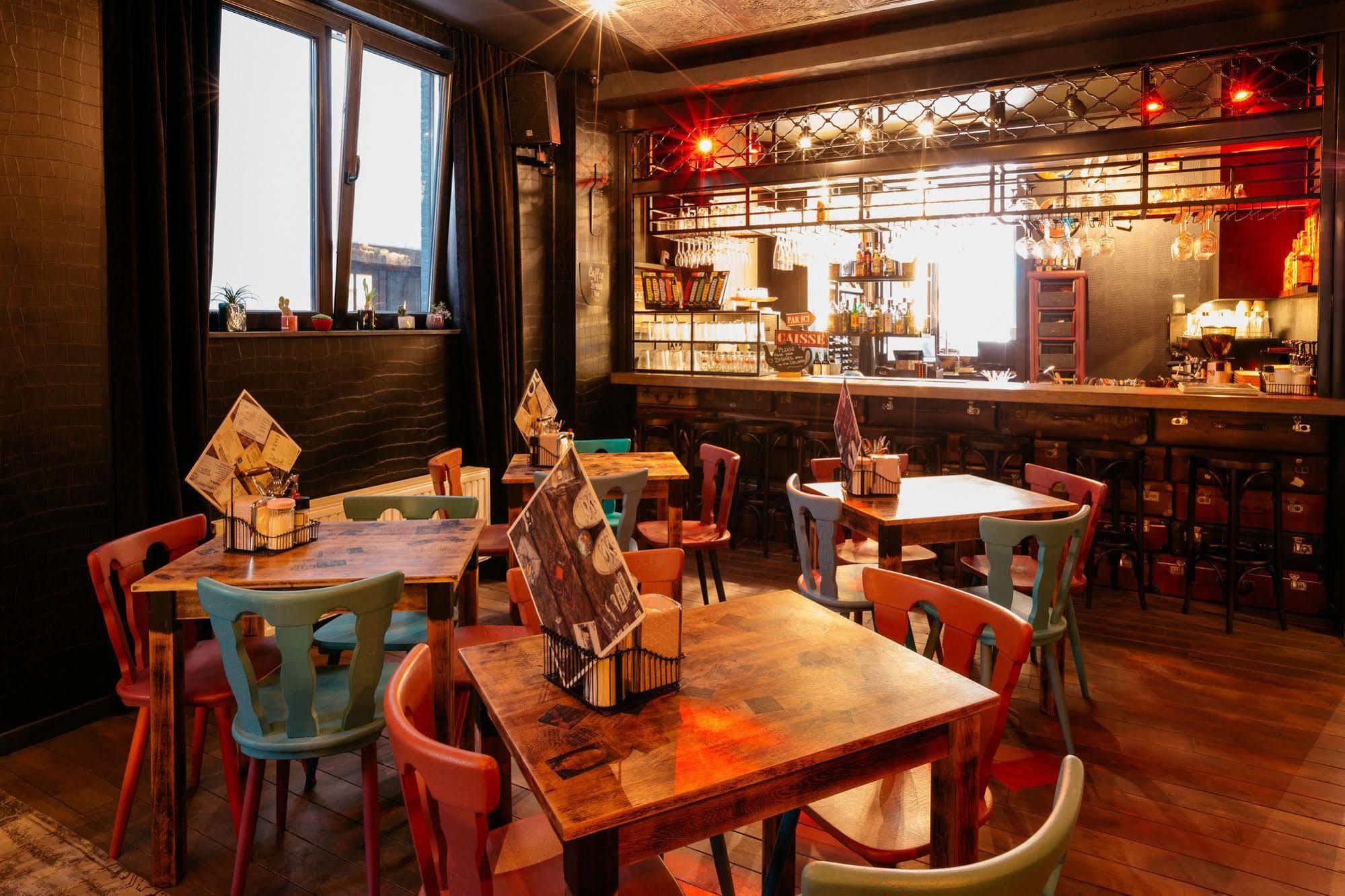 Cube Hostel 루벤 외부 사진