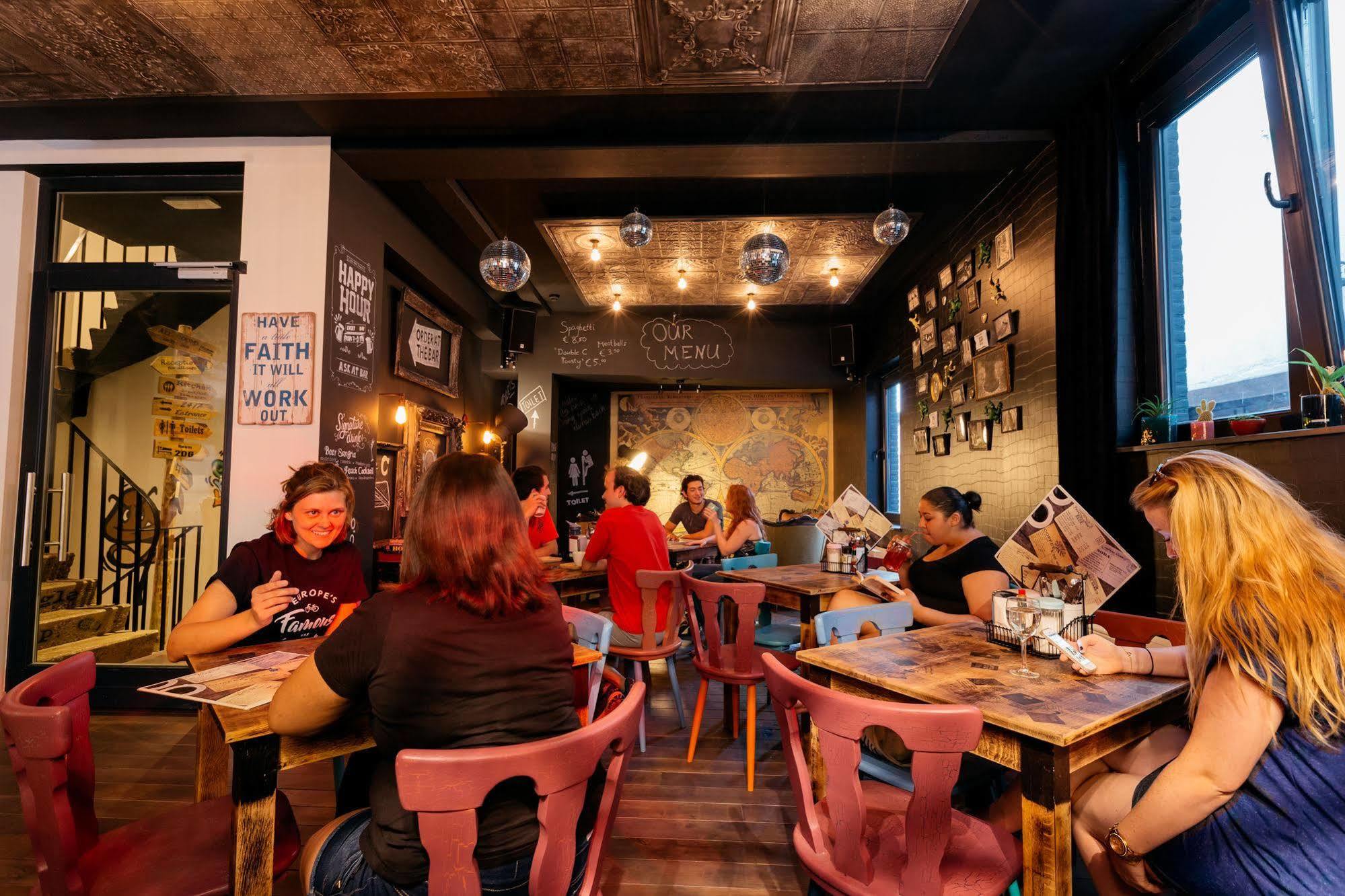 Cube Hostel 루벤 외부 사진